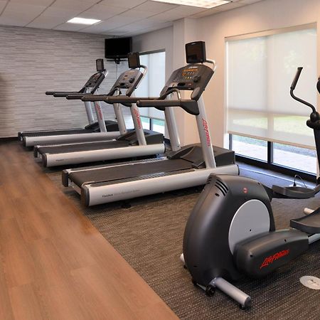 Courtyard By Marriott Charlotte Gastonia Hotel Екстериор снимка
