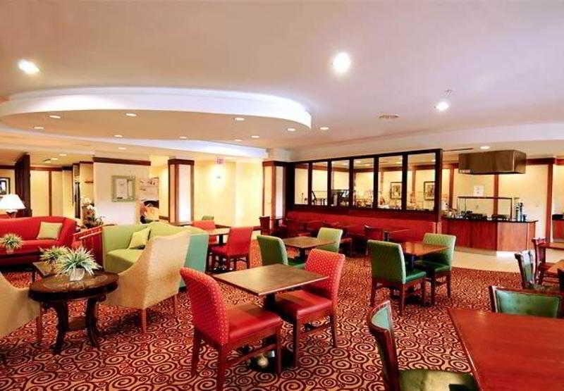 Courtyard By Marriott Charlotte Gastonia Hotel Екстериор снимка