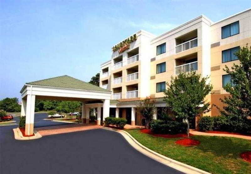 Courtyard By Marriott Charlotte Gastonia Hotel Екстериор снимка